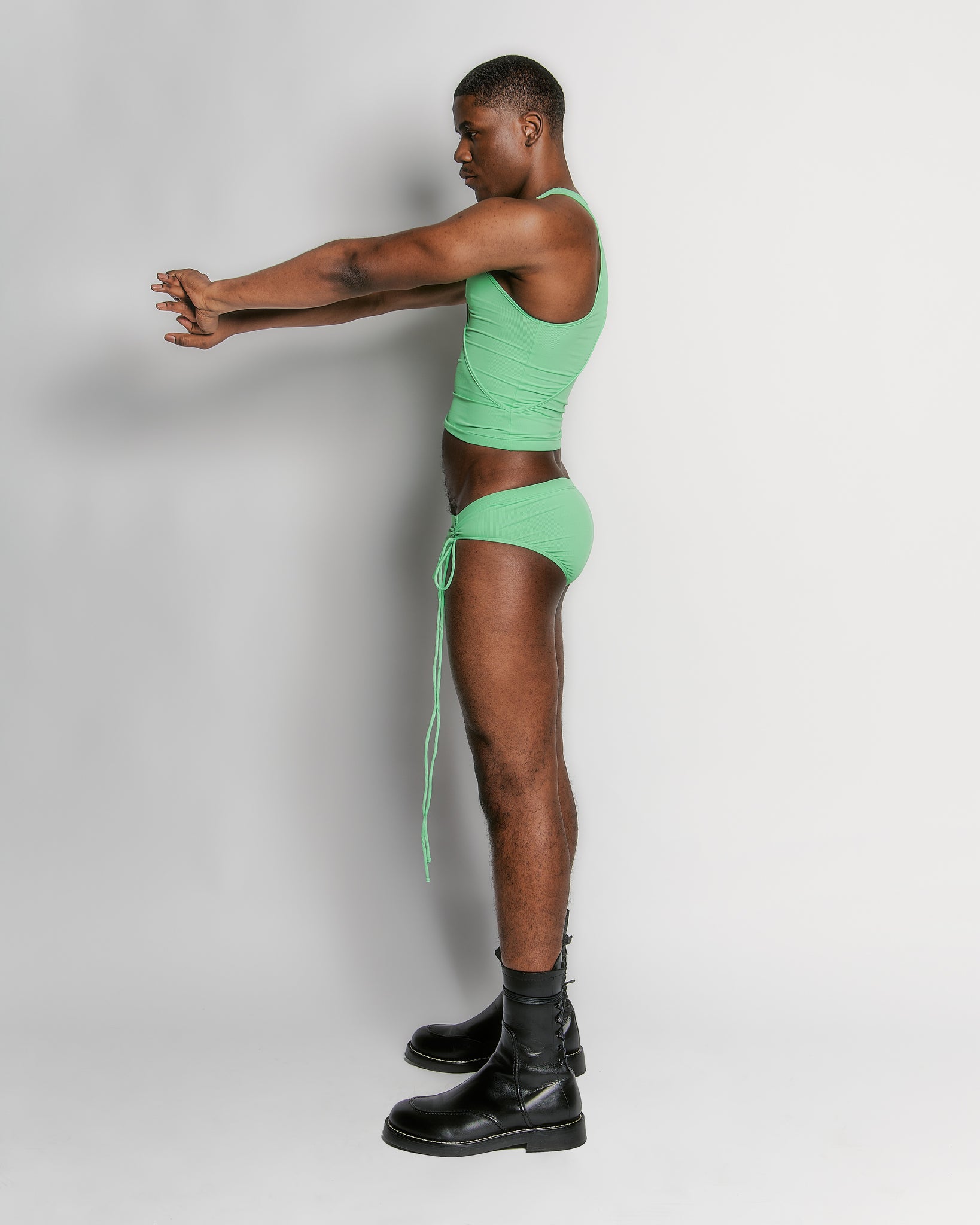 Crayon  "R3" Swim Tank